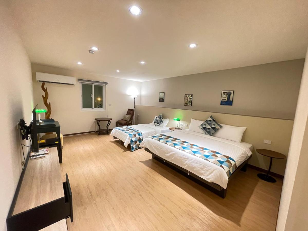 墾丁聚點旅棧 2Ps Hotel Buitenkant foto