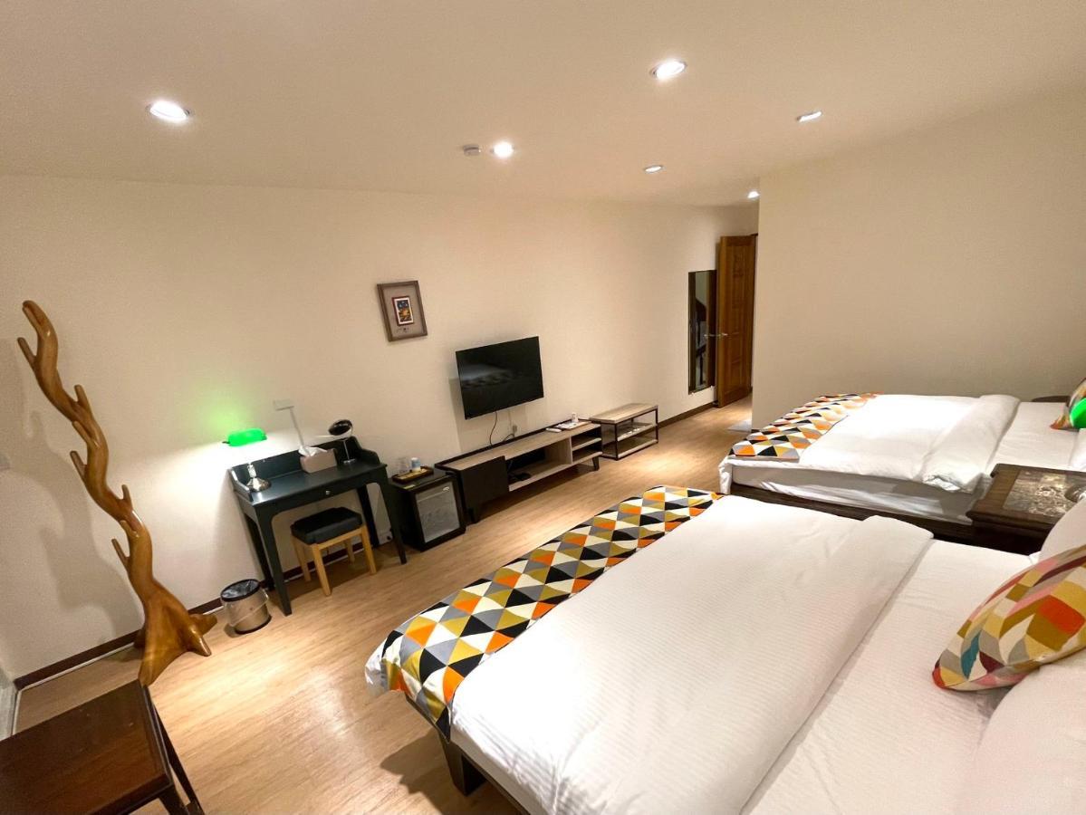 墾丁聚點旅棧 2Ps Hotel Buitenkant foto