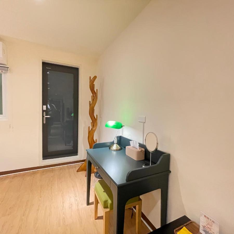 墾丁聚點旅棧 2Ps Hotel Buitenkant foto