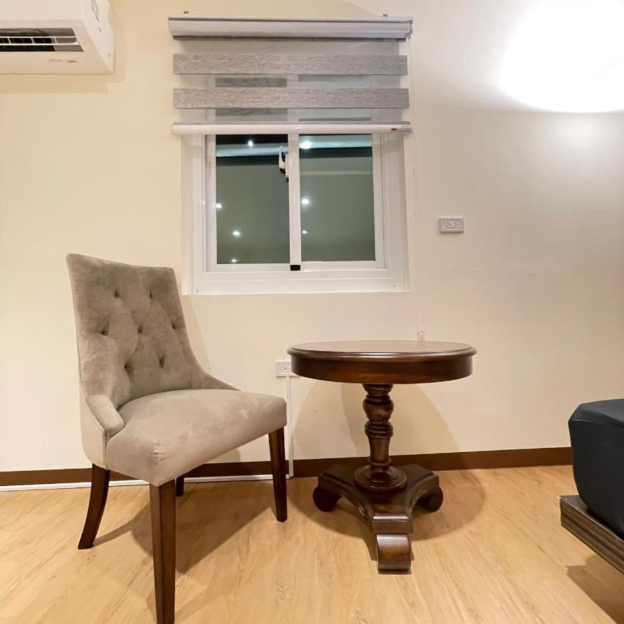 墾丁聚點旅棧 2Ps Hotel Buitenkant foto